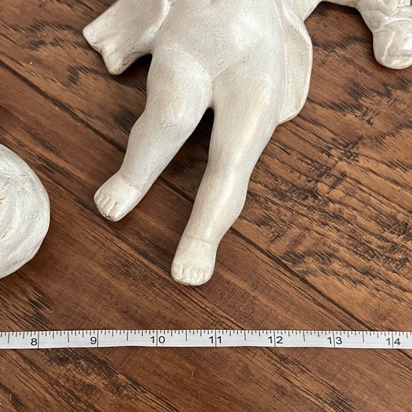 Elegant Cream Cherub Wall Decor Set - Picture 10 of 13